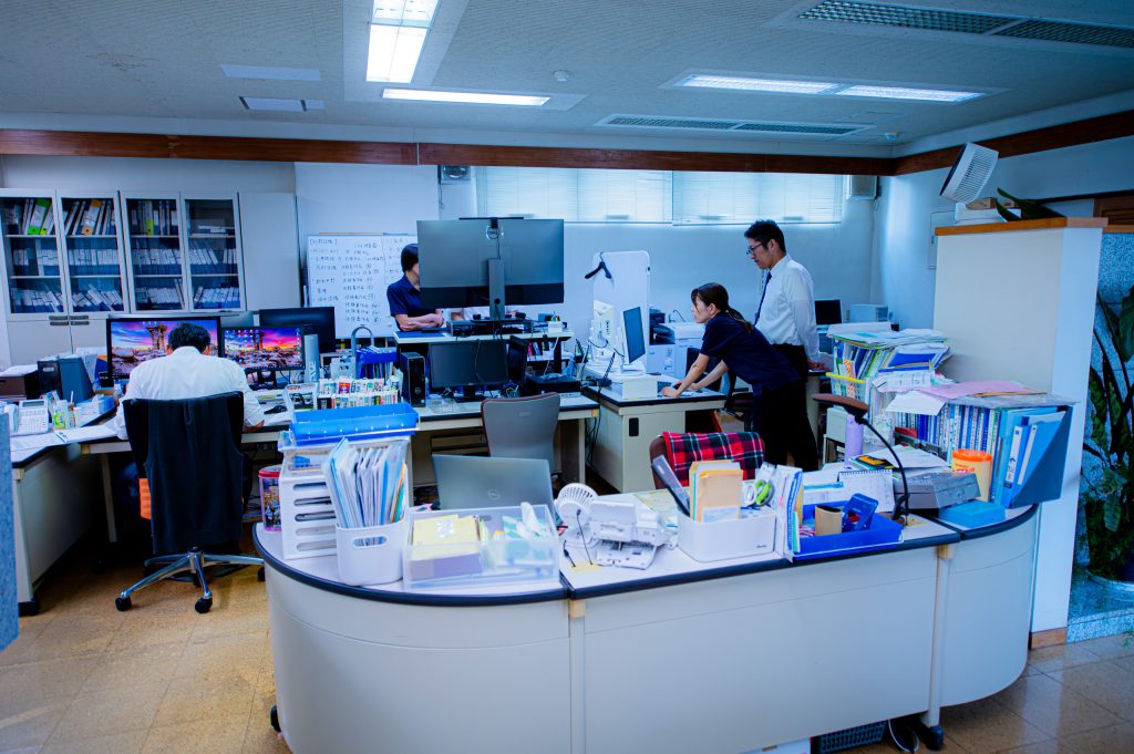 派遣業・相続・事業承継など専門分野対応